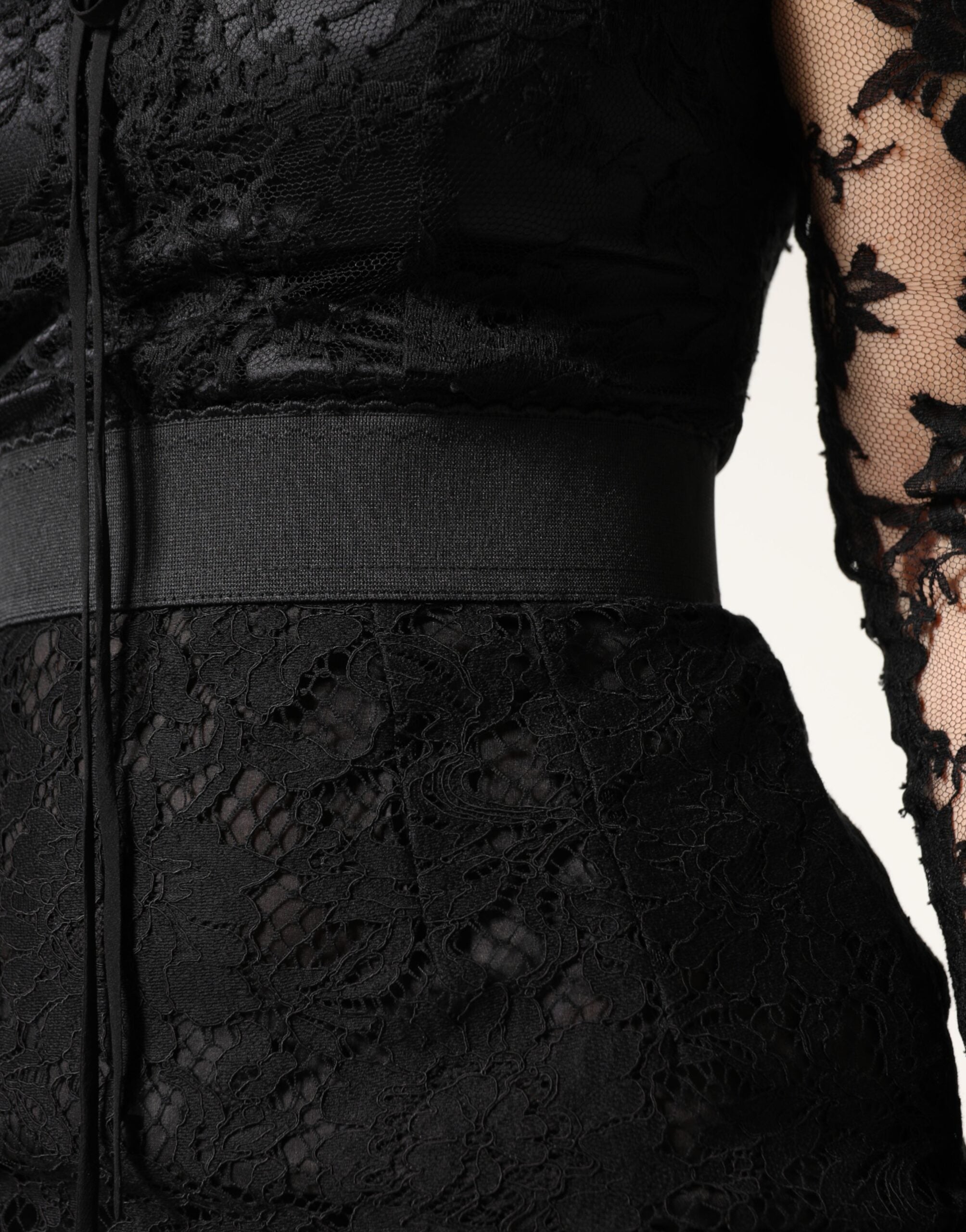 Dolce & Gabbana Schwarzes Etuikleid aus Baumwolle mit Spitzendetails, Midi-Länge-6