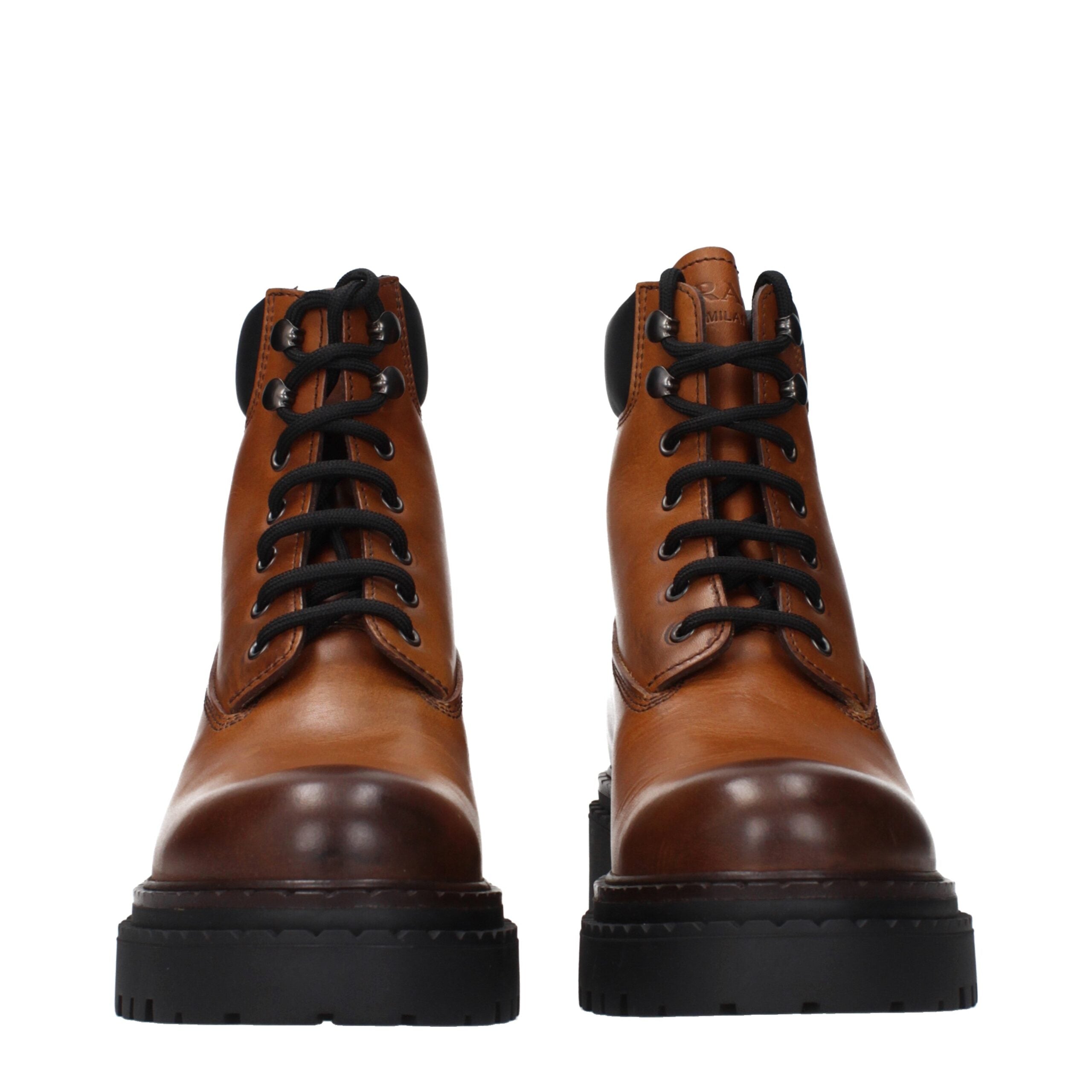 Prada Braune Lederstiefeletten-3