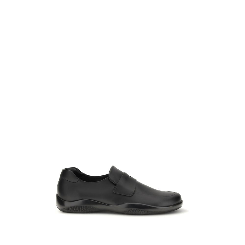 Prada Schwarze "Bos Taurus" Kalbsleder Loafer zum Hineinschlüpfen-1